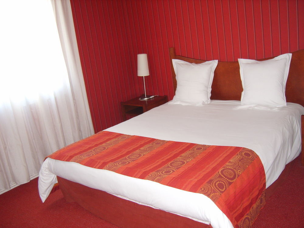 Logis Hotel L'Escargotiere Dijon Sud - Chenôve Dış mekan fotoğraf