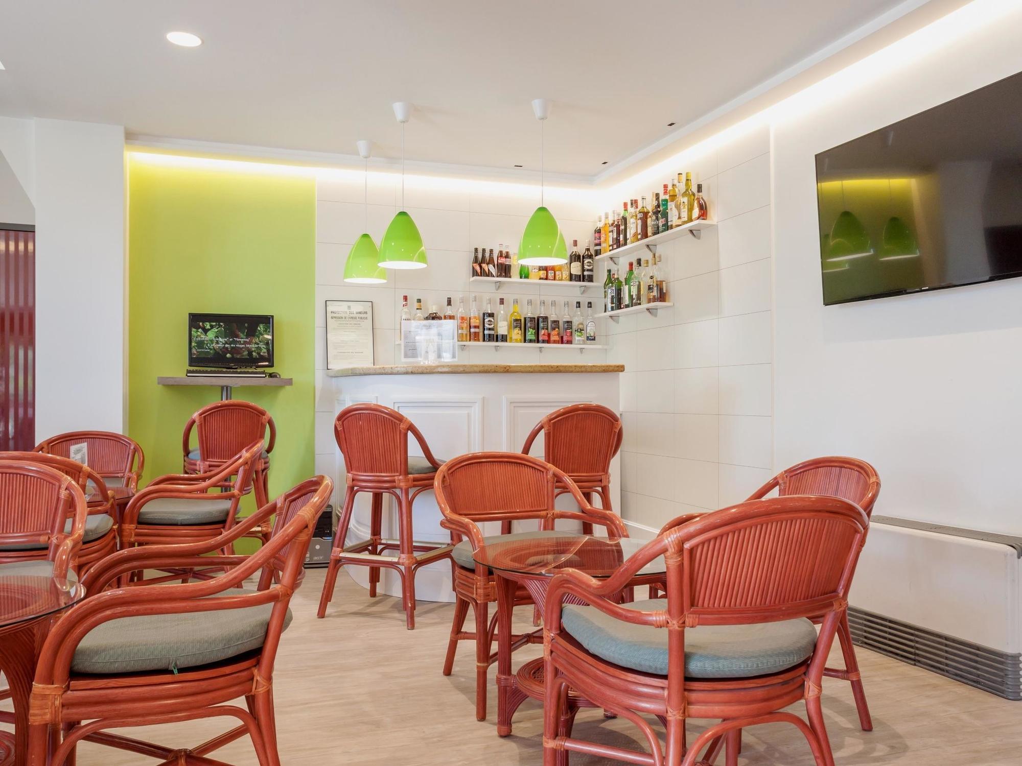 Logis Hotel L'Escargotiere Dijon Sud - Chenôve Dış mekan fotoğraf